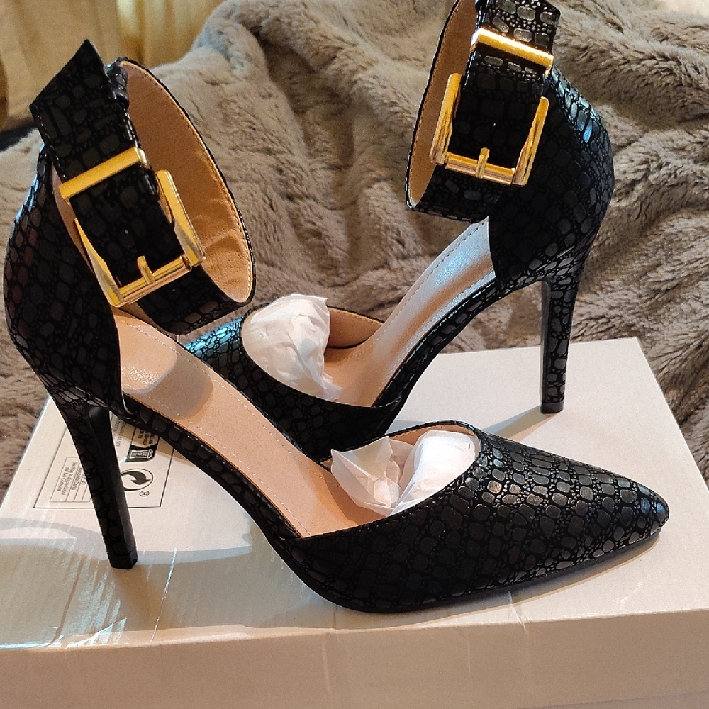 Elegant Black Stiletto Heels